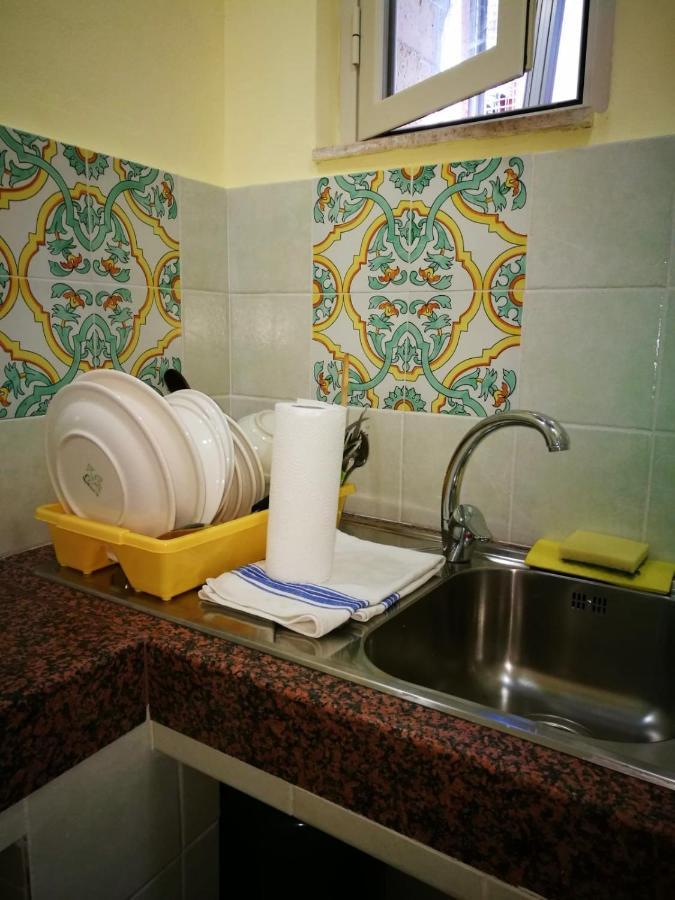 Casa Vacanze, In Centro Citta 卡尔塔尼塞塔 外观 照片