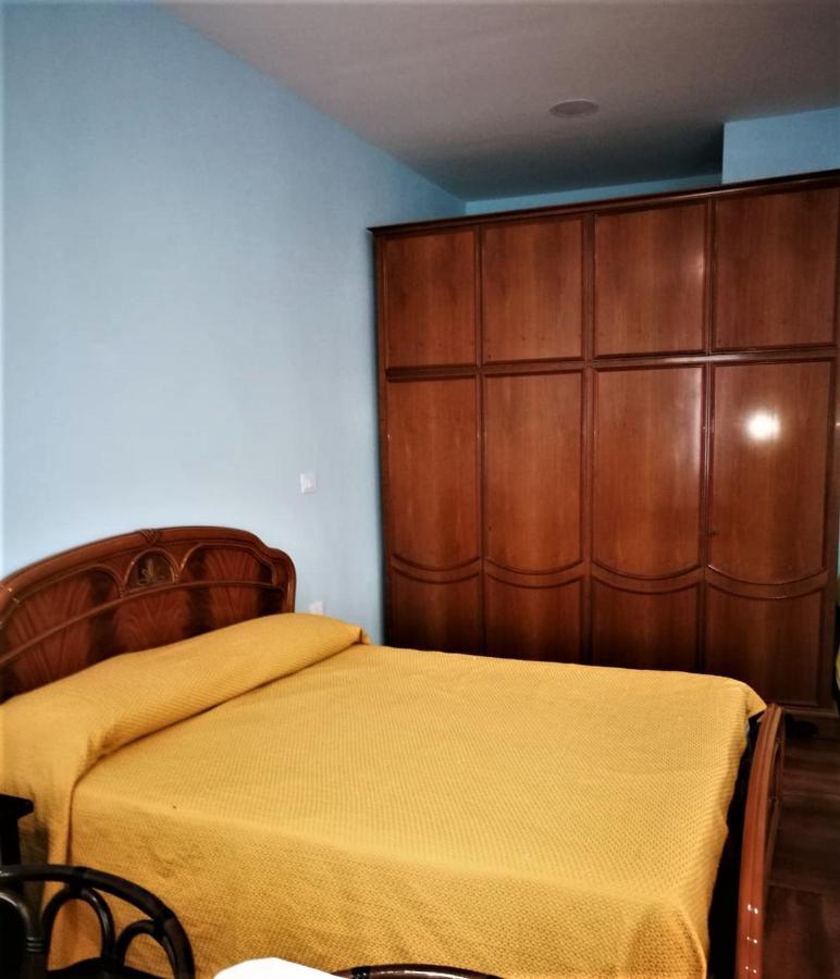Casa Vacanze, In Centro Citta 卡尔塔尼塞塔 外观 照片