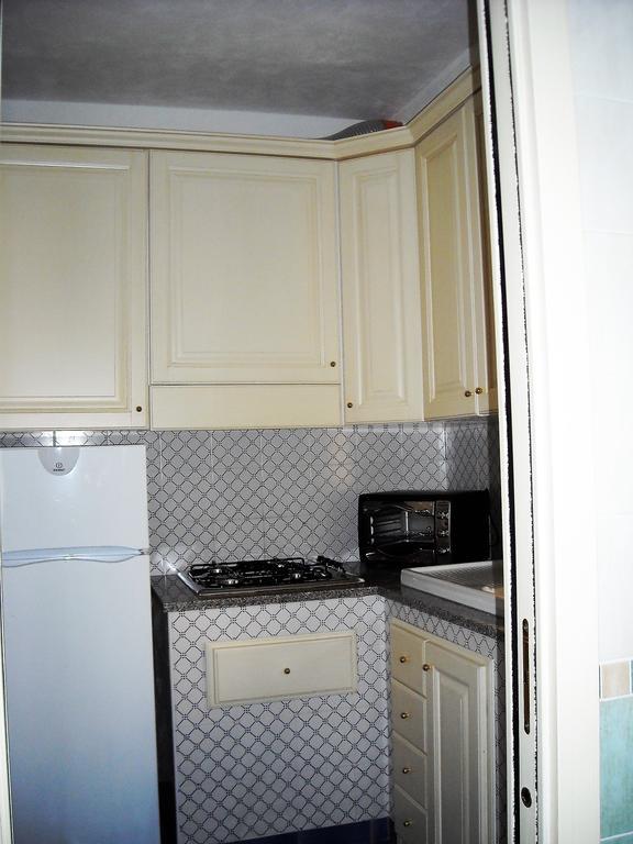 Casa Vacanze, In Centro Citta 卡尔塔尼塞塔 外观 照片
